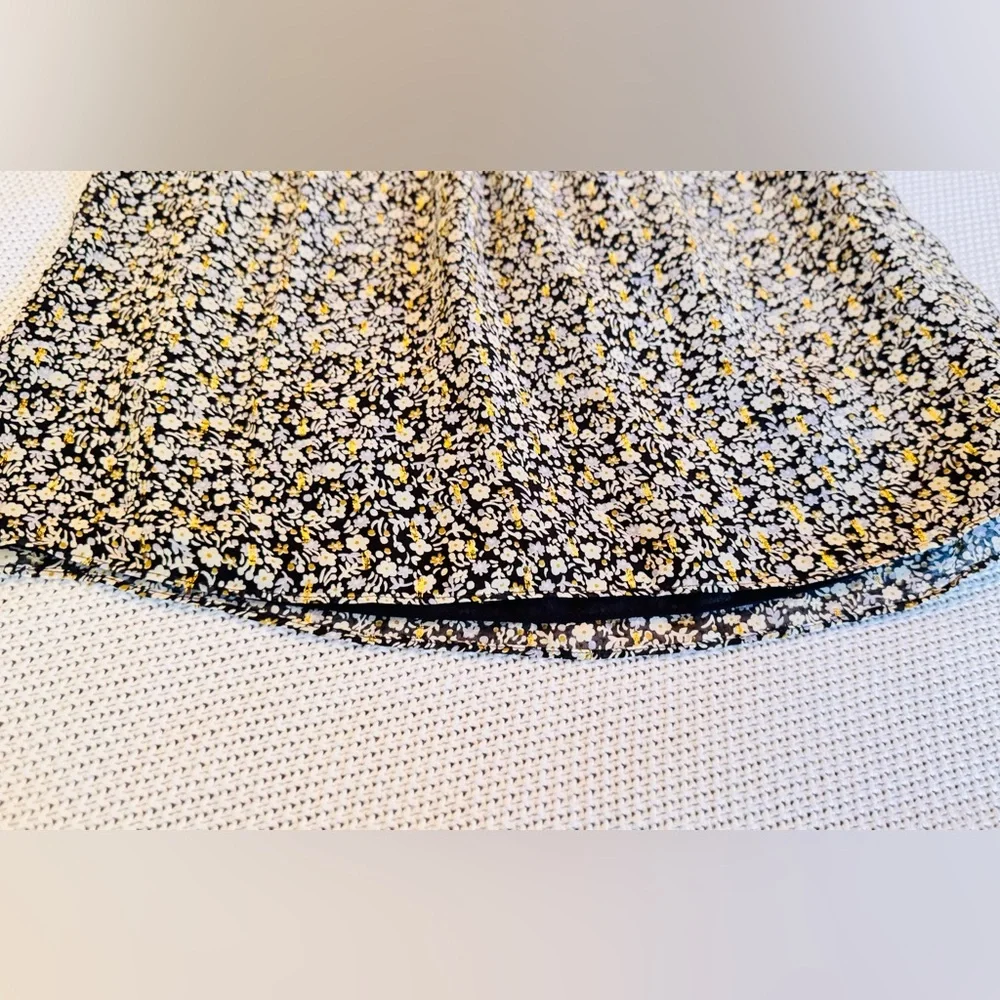 J. CREW Chiffon Silk Gold Metallic Black & White Blouse Floral Top